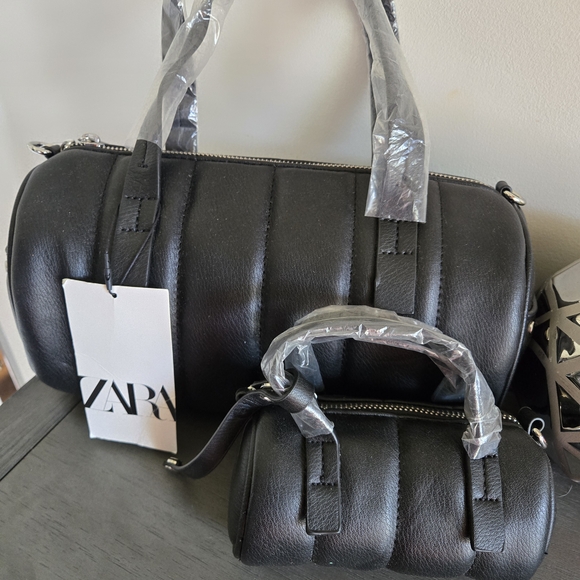 Zara Barrel Bag With Baby Barrel (Set)Black - Picture 1 of 11